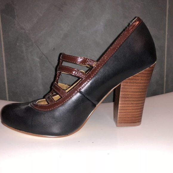 Seychelles, new mary janes, black and cognac, size 6 - Picture 3 of 7